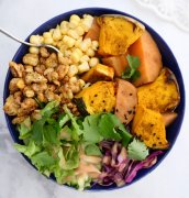 Taco Bowl with Spicy Tempeh Mince
